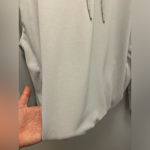 Athleta Seasoft Bubble Hem Hoodie: Snowflake Blue Size M - Picture 4 of 8